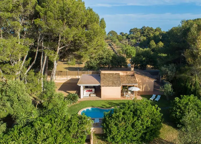 Son Jaumell בית נופש